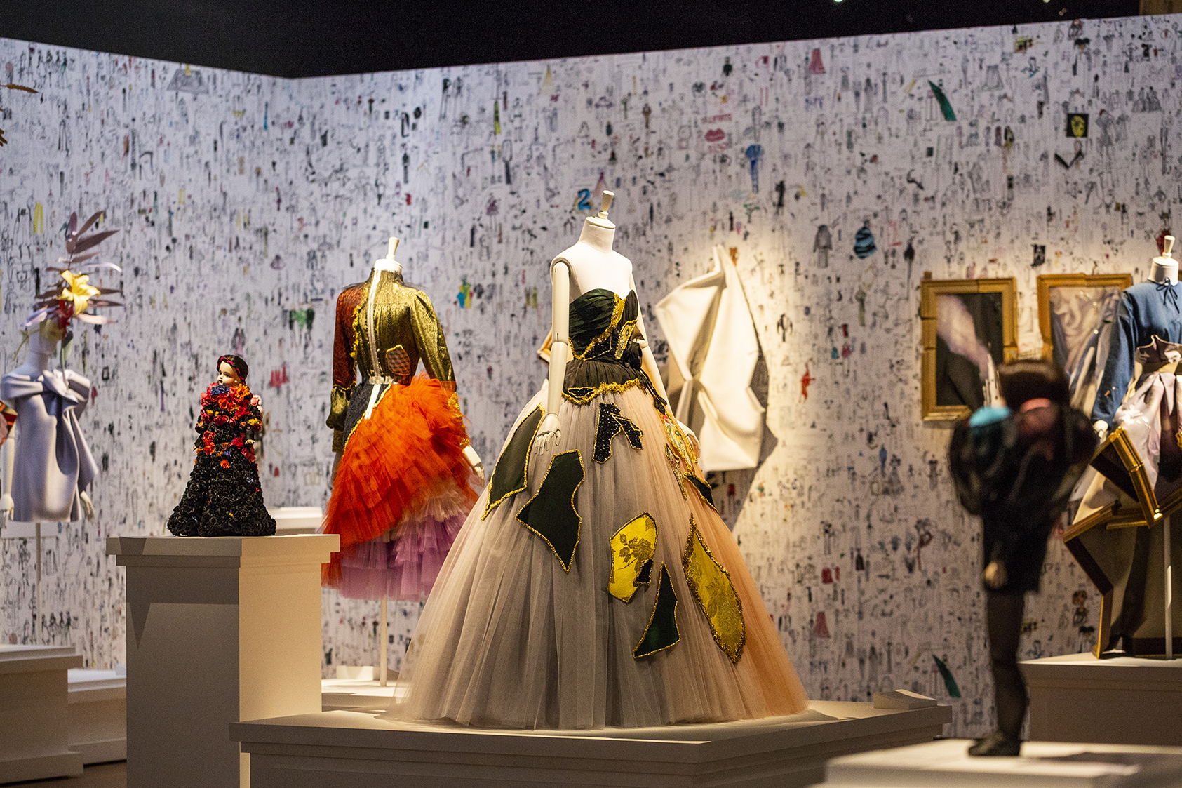 VIKTOR & ROLF 25 YEARS AT KUNSTHAL ROTTERDAM